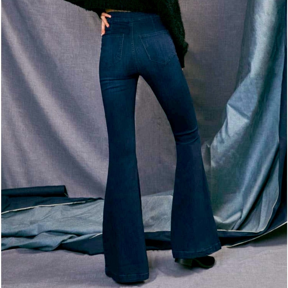 Kan Can Super Flare Jeans